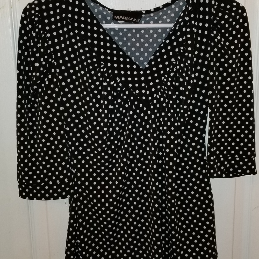 MARIANNE top